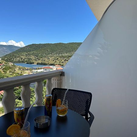 Vila Renato Ксамил Экстерьер фото